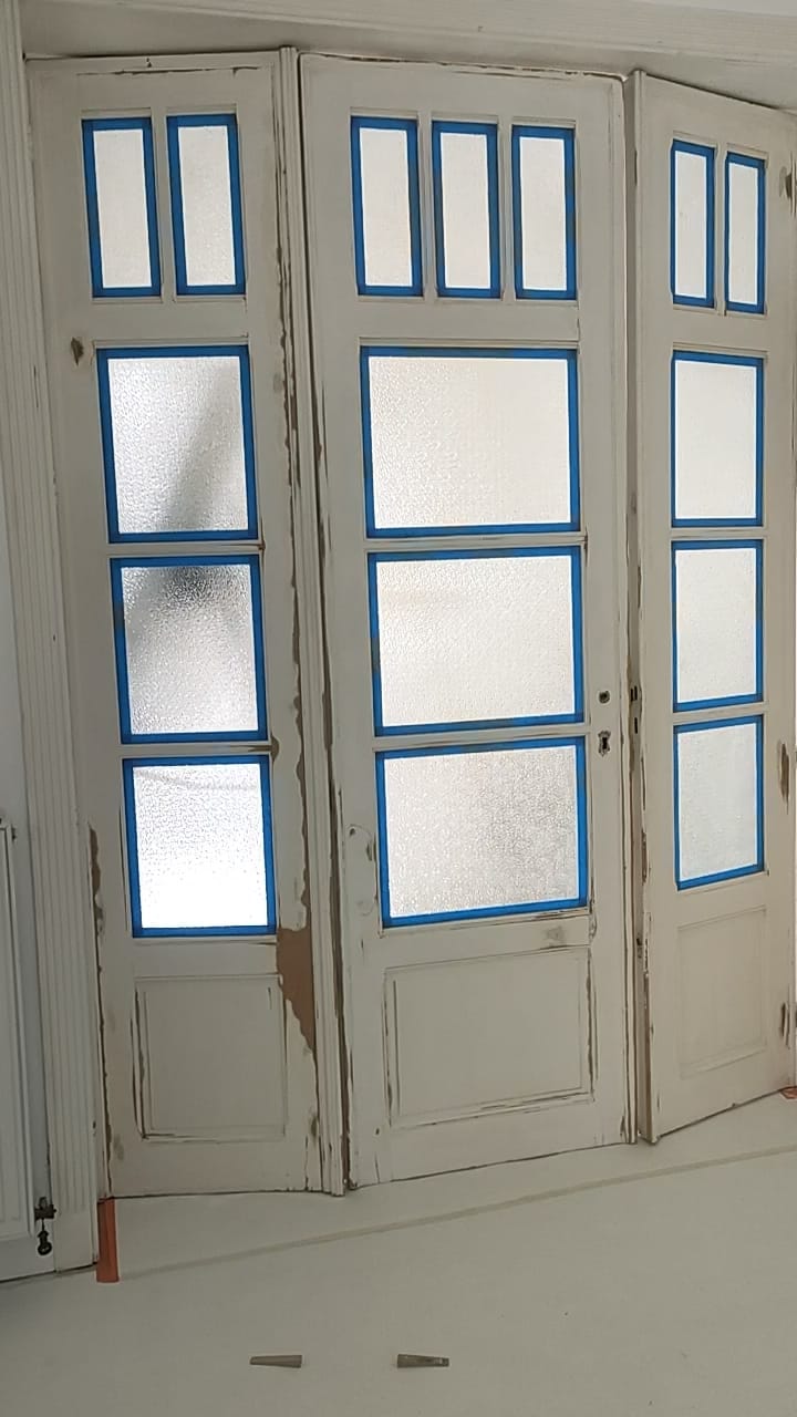 Portes avant